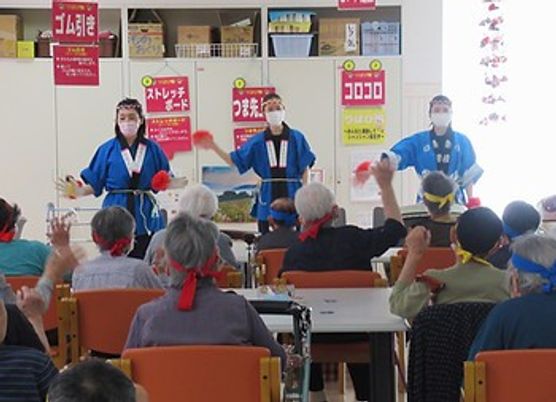 にぎやかなイベント室