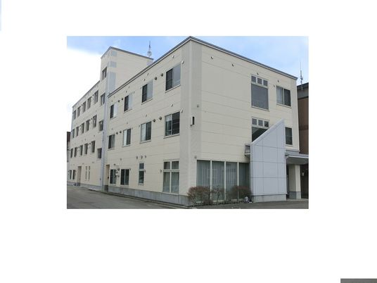 広々とした施設外観