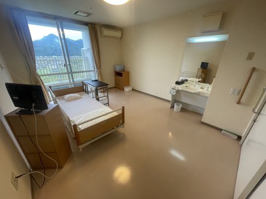 ベッドのある居室