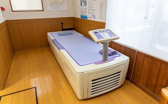 機能訓練用ベッド