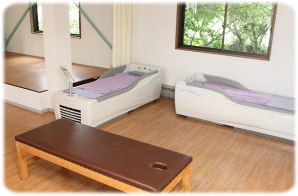 明るい機能訓練室