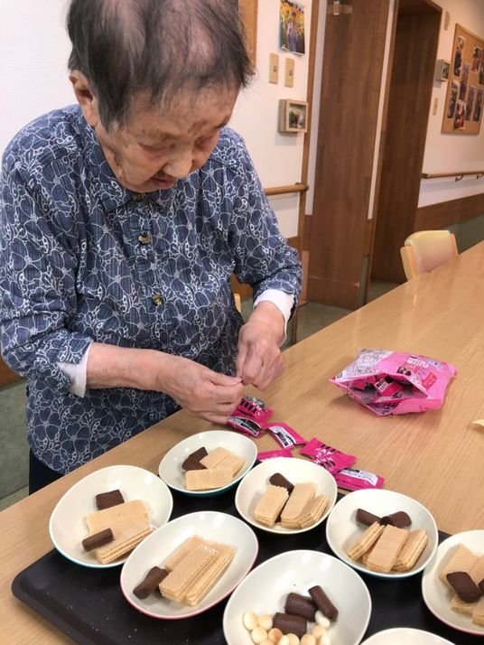 スタッフへの食事活動支援