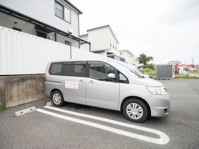 福祉用車両と駐車スペース