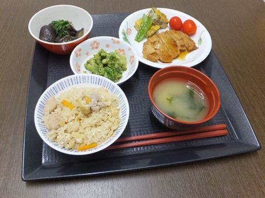 和風の栄養満点ランチ