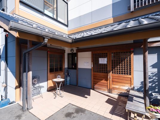 和風のエントランス