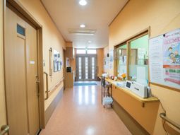 温かみのある廊下