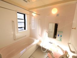 明るい浴室の構造