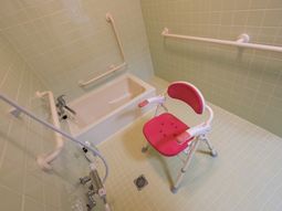浴室用具備えた床面