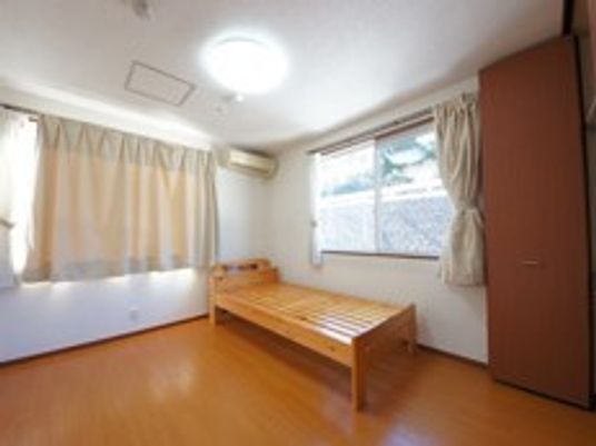 居室の明るい空間