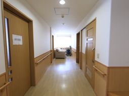 清潔感のある廊下