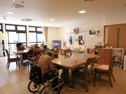 共有リビングの日常