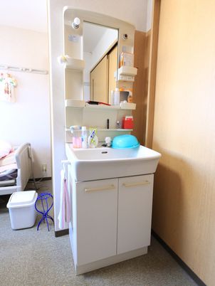 清潔な洗面台