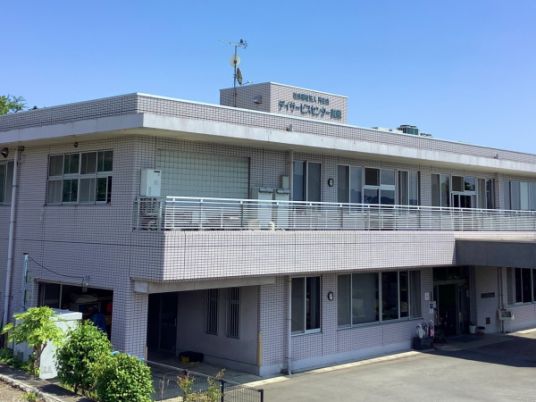 二階建ての外観