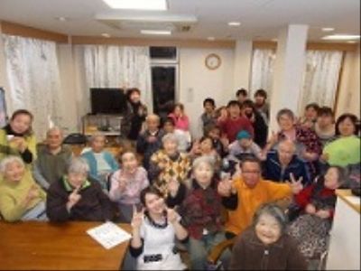 賑やかな活動居室