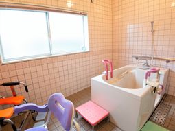 バリアフリー浴室設備