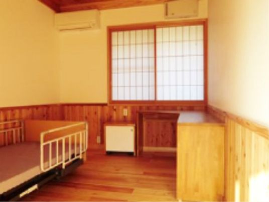 和室風の居室の様子