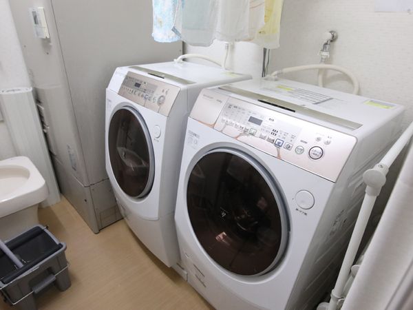 洗濯機とトイレの設備