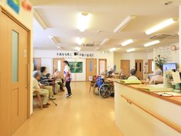 明るい多目的スペース