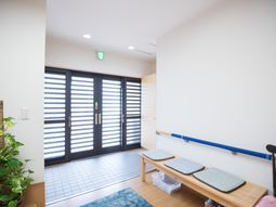 明るいエントランス