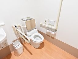 バリアフリートイレ
