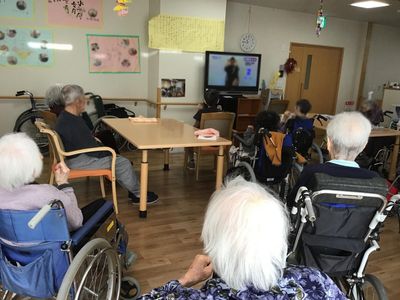 テレビのある部屋