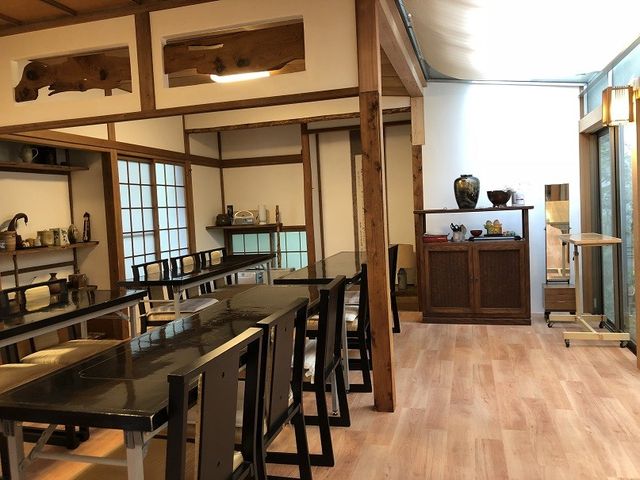 自然光あふれる和室