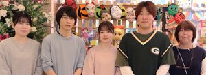 笑顔のスタッフたち