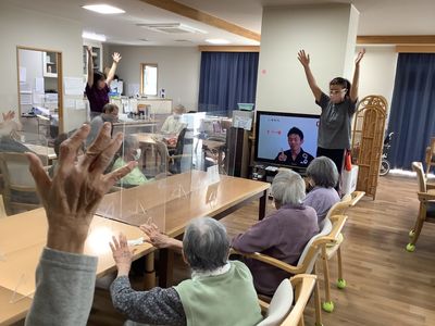 エクササイズ中のラウンジ