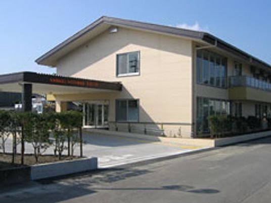 入口のある建物