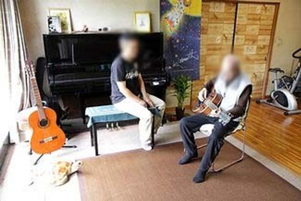 楽器演奏の様子部屋