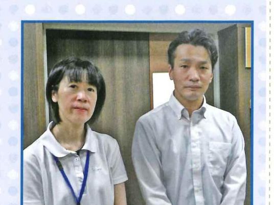スタッフ2人の前室  