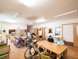 多機能スペースでの日常風景