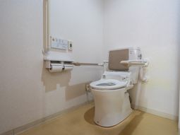 バリアフリー対応トイレ