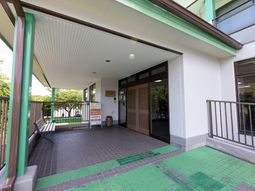 広々としたエントランス