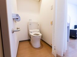 バリアフリーのトイレ設備