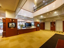 開放感あるロビー