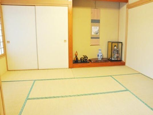 清潔感のある広々和室