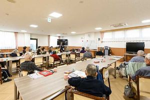 会話が弾むラウンジ