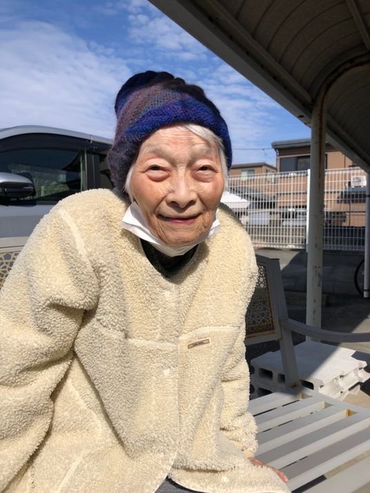 多目的室でのカードゲーム
