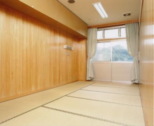 自然光の和室