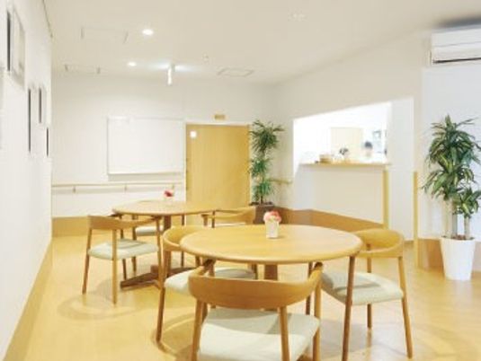 明るい食堂  