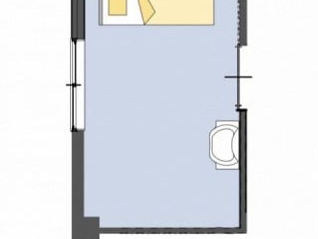 ベッドとトイレの間取り 居室 プライバシーを考慮したベッドとトイレの配置です。シンプルな設計で安心して暮らせます。