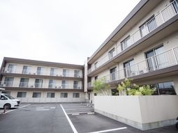 清潔感ある外観の建物