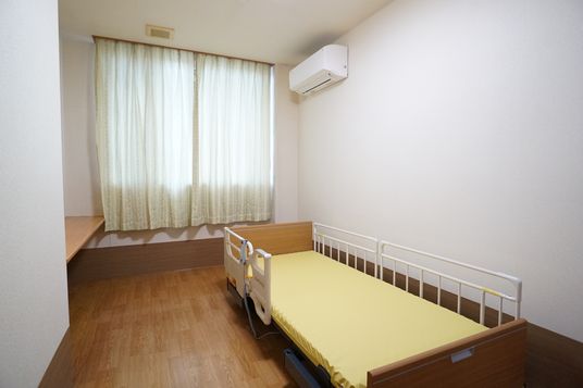 シンプルな洋室の居室