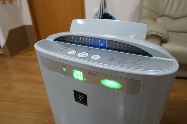 機能的な洗濯機のアップ