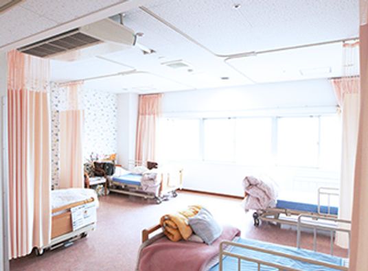 明るい多床室