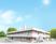 緑に囲まれた建物