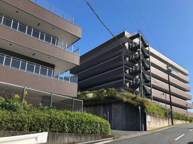 外観の建物 外観 モダンな造りの建物です。これからお仕事を探す方にも、働きやすい環境を提供しております。