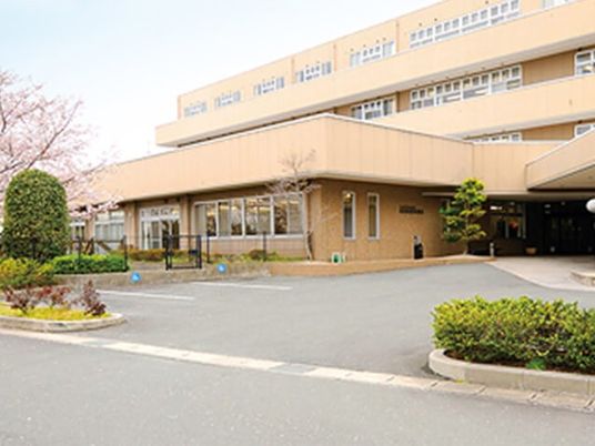 建物前の外観  