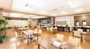 広々としたダイニングルーム